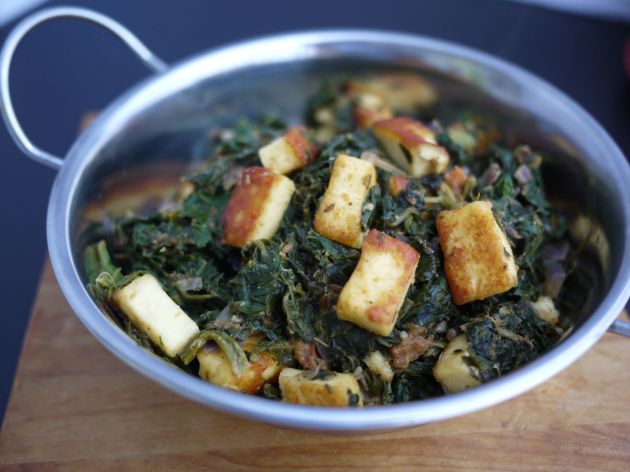 Spicy spinach paneer
